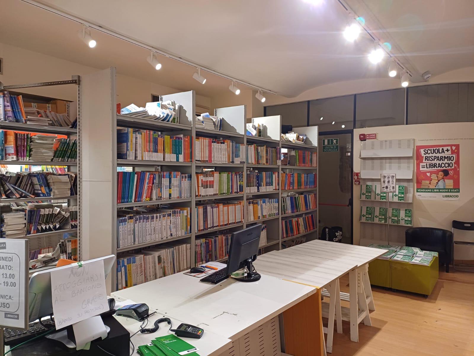 Feltrinelli - Via XX Settembre 21